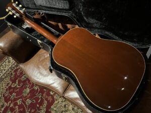 Gibson Custom Shop DONOVAN 1965 J-45 Model アコースティックギター 裏面
