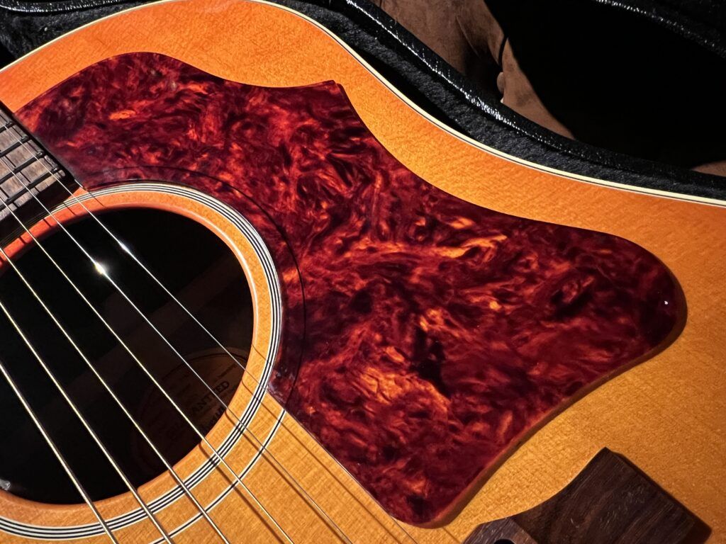 Gibson Custom Shop DONOVAN 1965 J-45 Model  アコースティックギター ピックガード