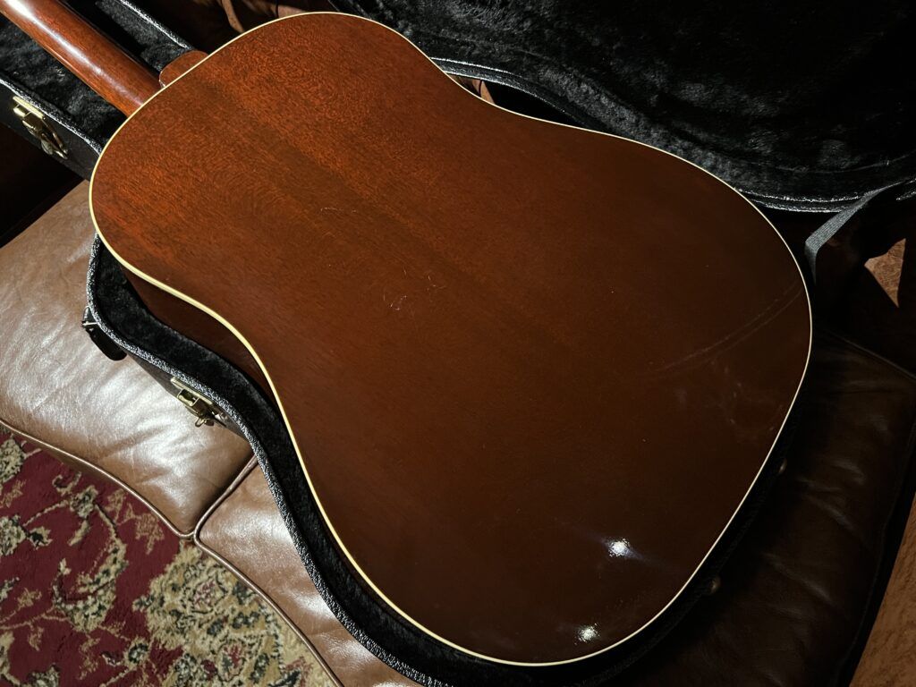 Gibson Custom Shop DONOVAN 1965 J-45 Model  アコースティックギター ボディ裏