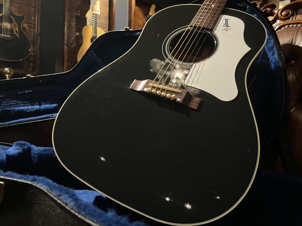 石川県金沢市より、Gibson Custom Shop 1960s J-45 EB Special 2014年製 アコースティックギターを買取させて頂きました！
