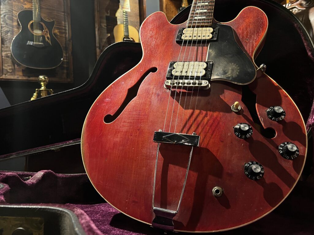 群馬県太田市より、Gibson ES-335TD 70年代 セミアコギターを買取させて頂きました！