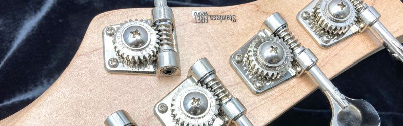 Freedom Custom Guitar Research ベース買取