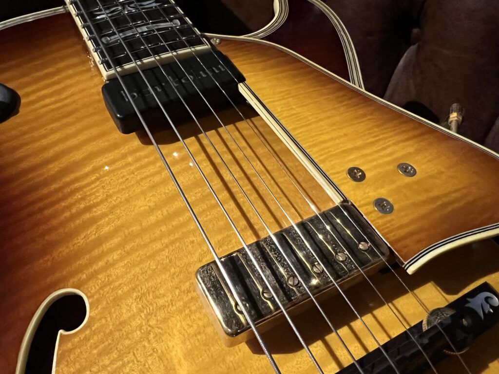 Ibanez GB100 Brown Sunburst フルアコギター ピックアップ