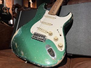 店頭にて、Scoop Creation Works '57-ST Green Metallic Hard Aged エレキギターを買取させて頂きました！