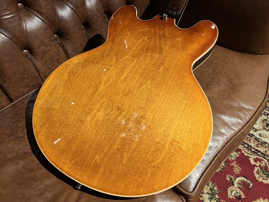 Gibson Memphis 2016 ES-335 Faded Light Burst セミアコギター ボディ裏