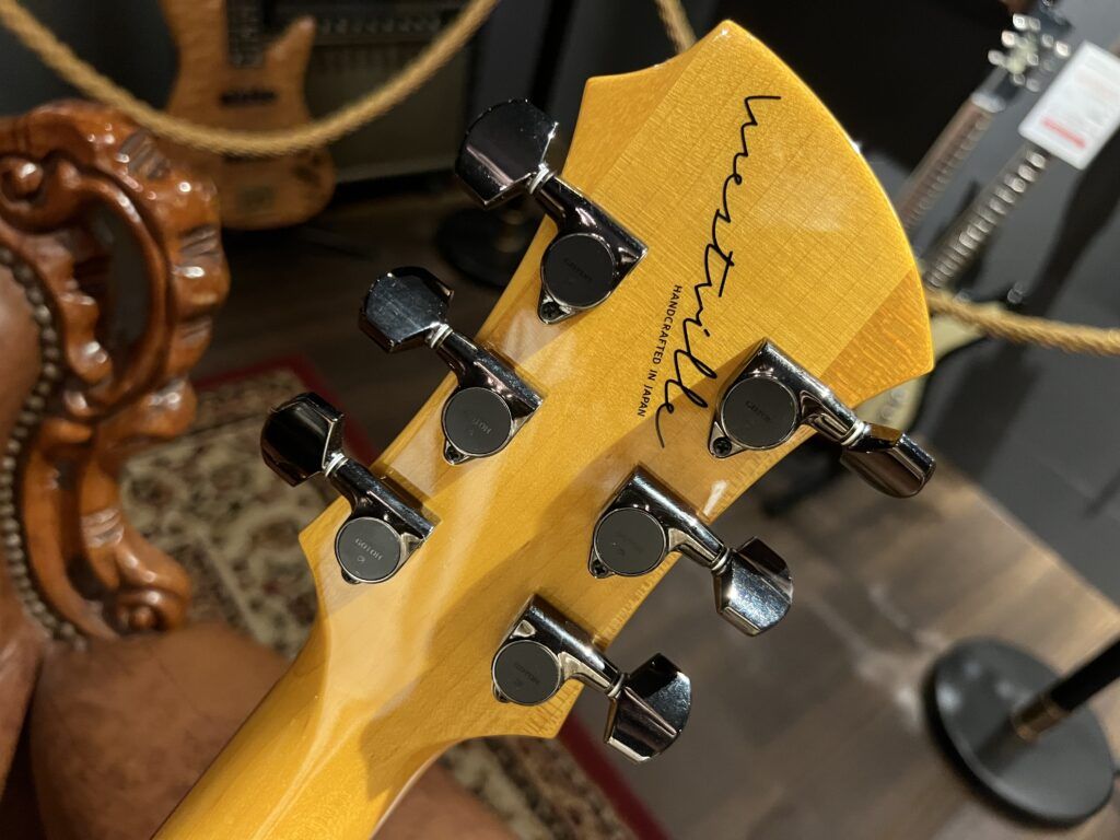 Westville Butter Semi-hollow セミアコギター ヘッド裏