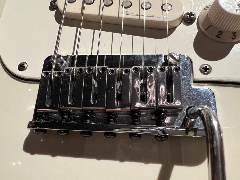 Fender Custom Shop Jeff Beck Stratocaster Olympic White エレキギター ブリッジ