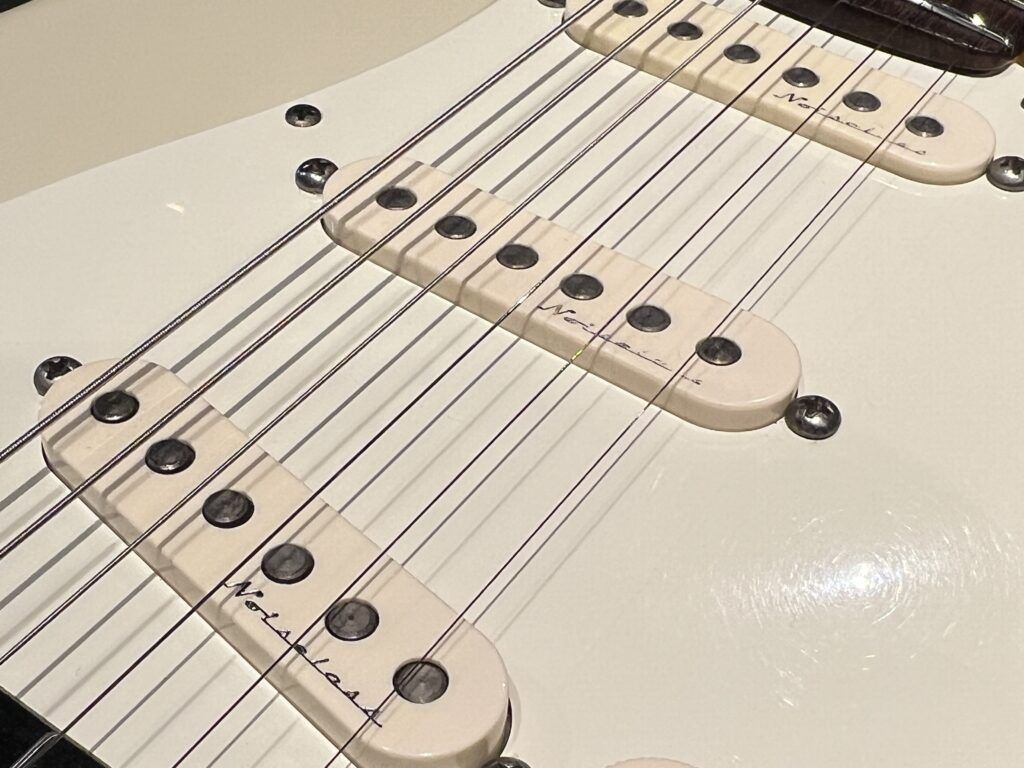 Fender Custom Shop Jeff Beck Stratocaster Olympic White エレキギター ピックアップ